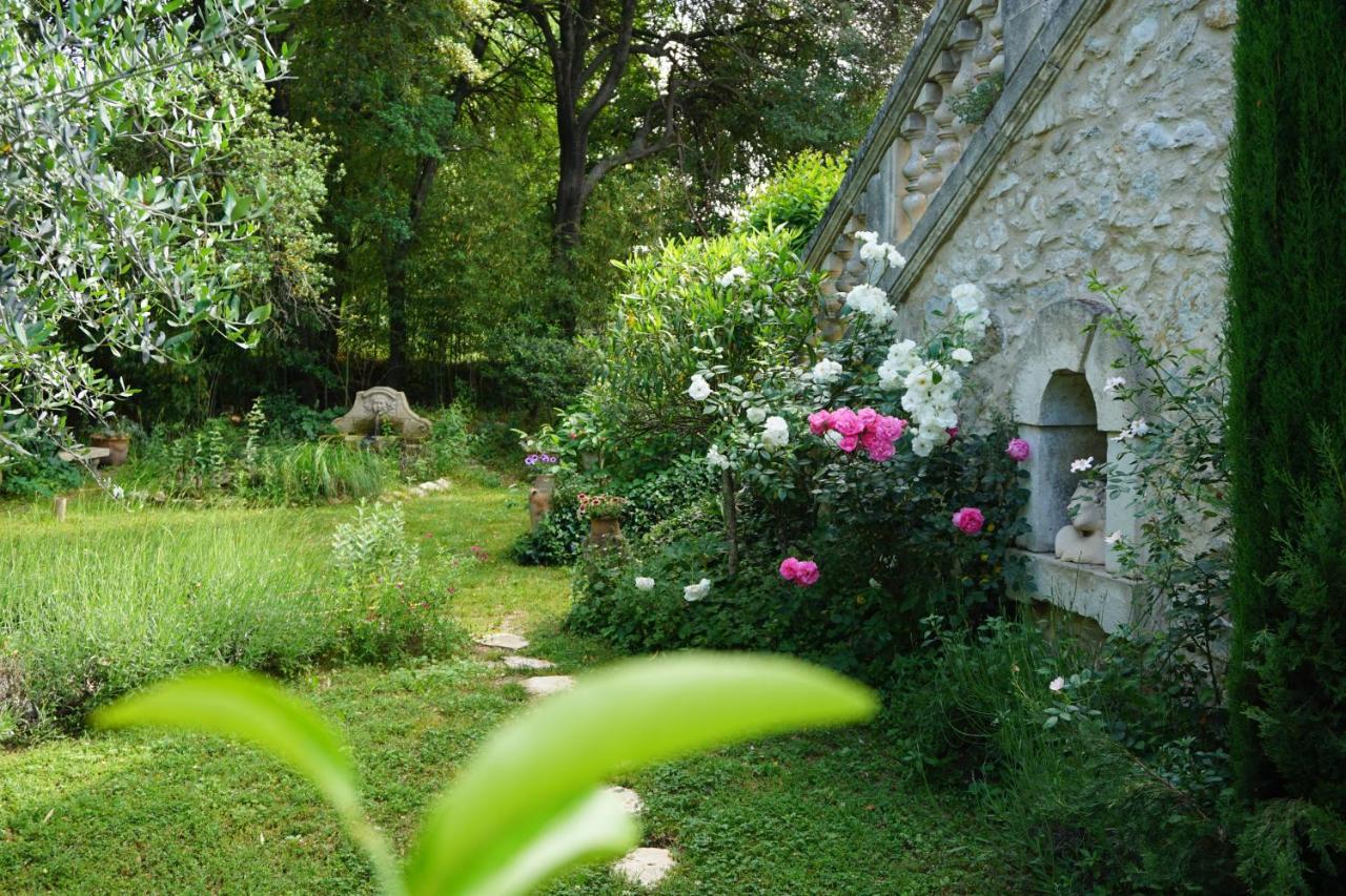 Les Deux Tours Bed & Breakfast Brignon Exterior photo