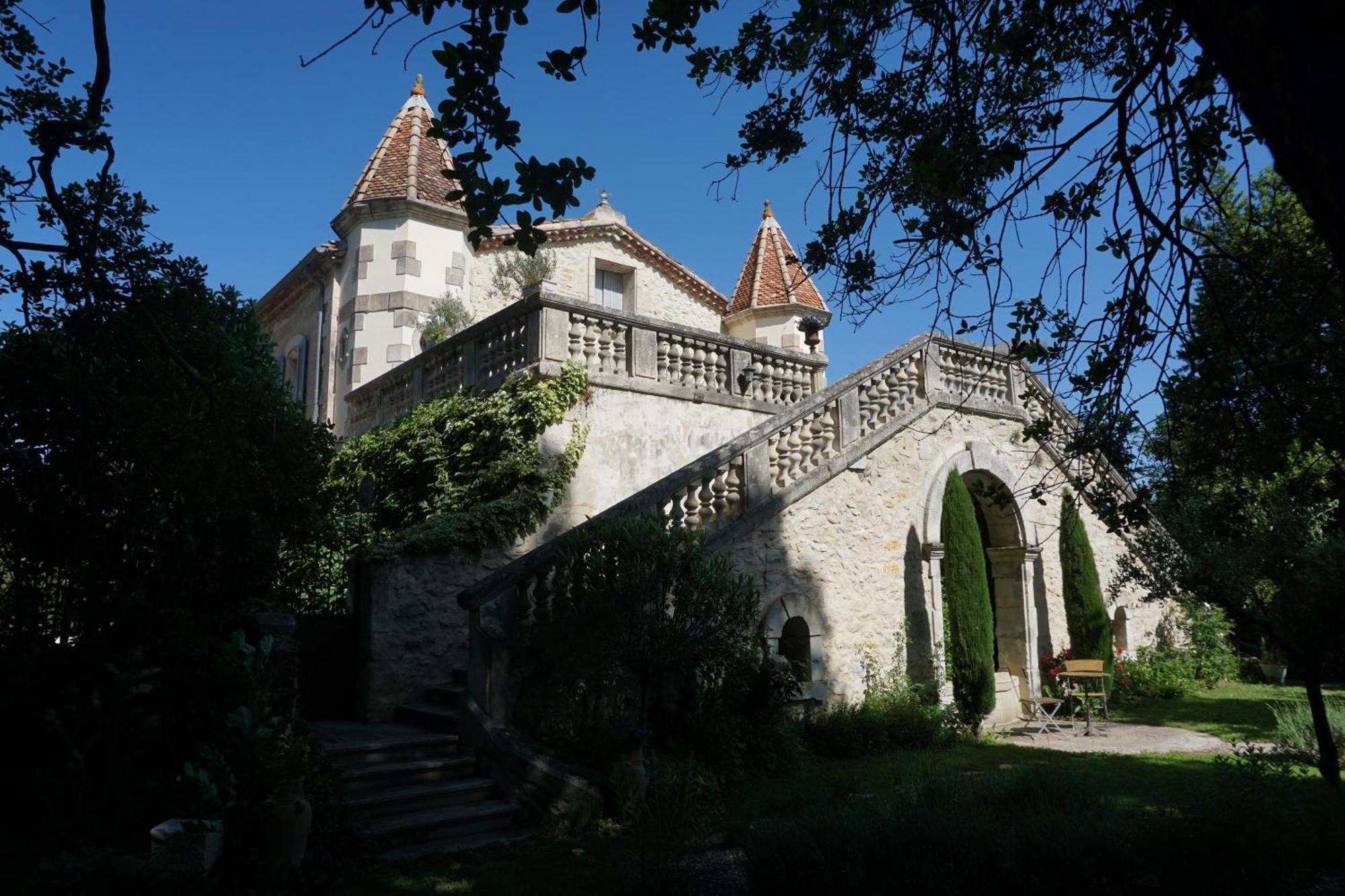 Les Deux Tours Bed & Breakfast Brignon Exterior photo