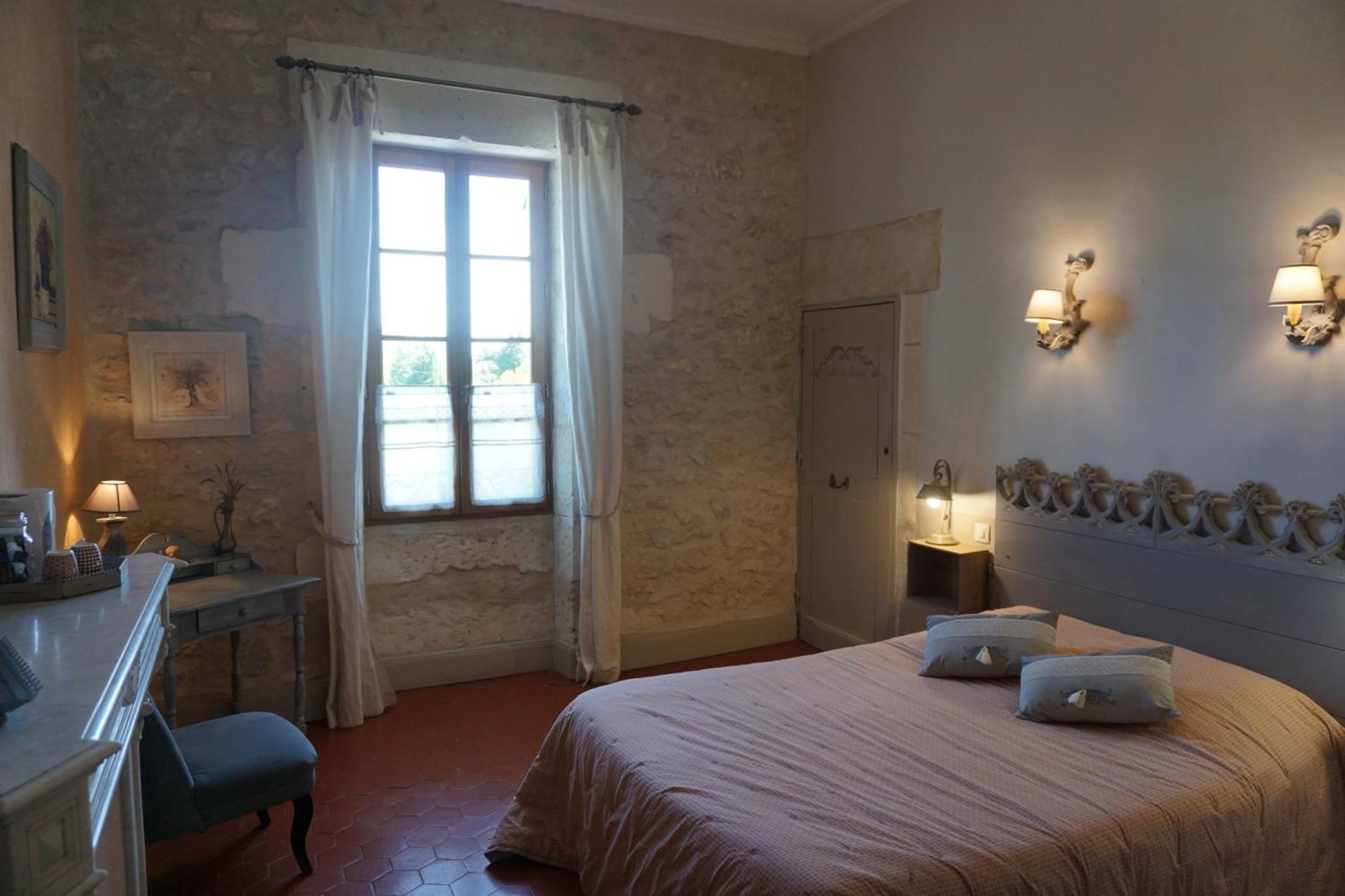 Les Deux Tours Bed & Breakfast Brignon Exterior photo